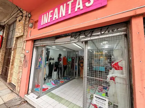 Venta de local a la calle en excelente ubicación de Castelar Sur