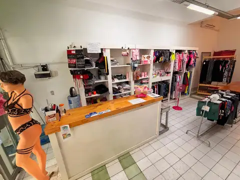 Local en Venta en Castelar Sur, USD 78.000