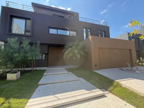 Casa en venta en el Yacht, Nordelta
