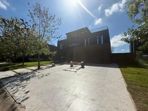 Casa en Venta en Nordelta El Yacht, USD 1.700.000