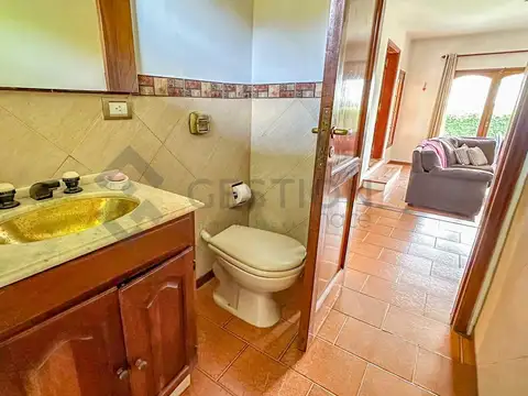 Casa en Venta con 4 cocheras