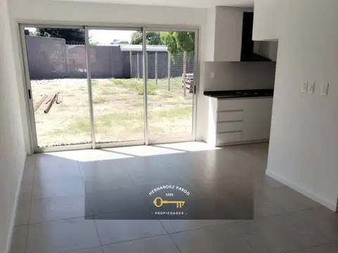 Casa en Venta en Solymar, USD 260.000