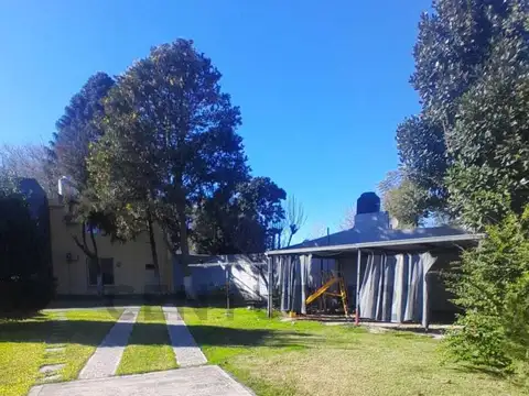 VENTA MODERNA CASA QUINTA EN LA REJA-MORENO- PERMUTA