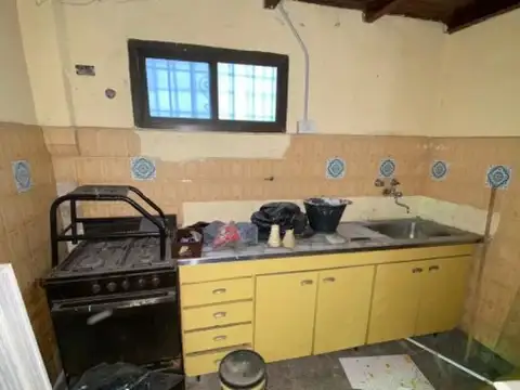 Local en Venta Via Pública