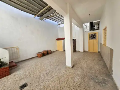 Casa en Venta en Moron, USD 75.000
