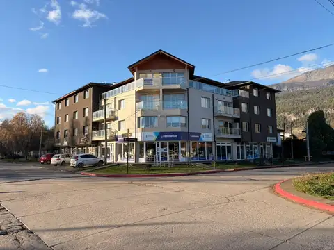 Avenida San Martín y Pueyrredón 400