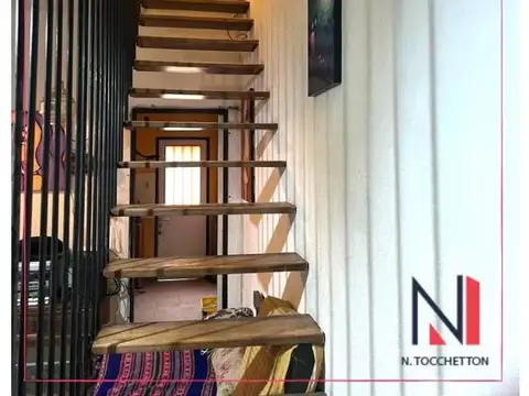 Depto Tipo Casa en Venta en El Palomar, USD 95.000