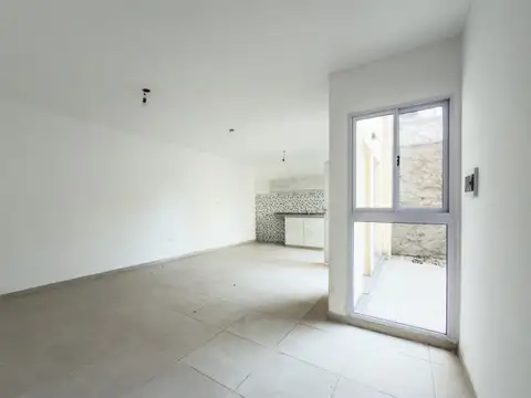 Depto Tipo Casa en Venta de 2 dormitorios