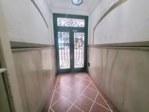 Avenida Rivadavia 5600, Piso PB