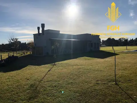 Casa en Venta en Countries y Barrios Cerrados en Campana, USD 230.000