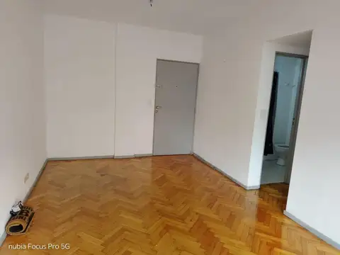 Departamento en Alquiler en Caballito Norte, $ 450.000