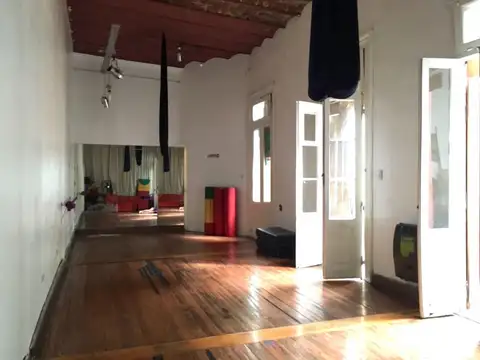 Depto Tipo Casa en Venta de 6 ambientes