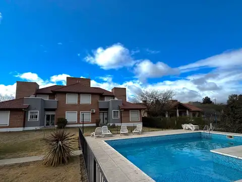 Venta Depto 1 Dorm Villa Gral Belgrano c/ piscina 
