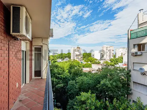 VENTA DEPARTAMENTO 3 AMBIENTES CON DEPENDENCIA /BALCON/  EN BELGRANO