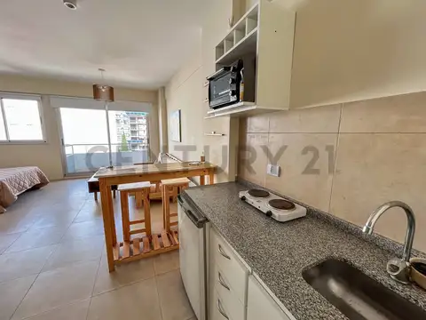 Venta de departamento monoambiente en Flores, CABA