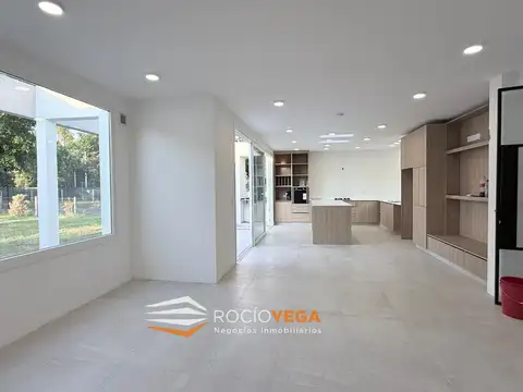 Casa en Venta en Prados del Oeste, USD 280.000