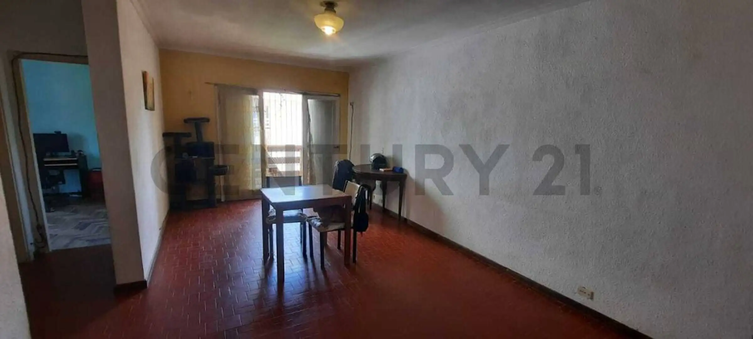Vendo Departamento de 3 ambientes con Balcón