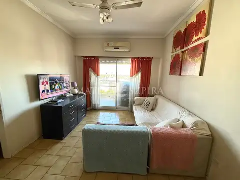 Buenos Aires 500, Piso 7