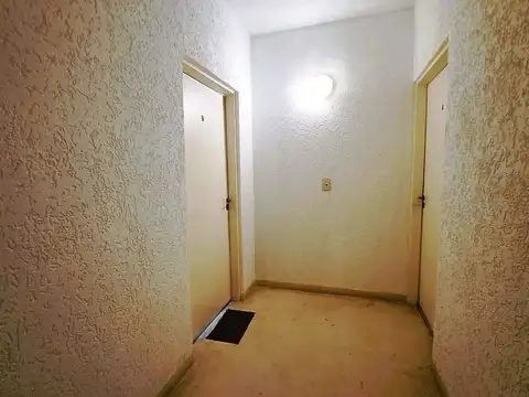 Oficina en Alquiler en Parque Chacabuco, $ 400.000