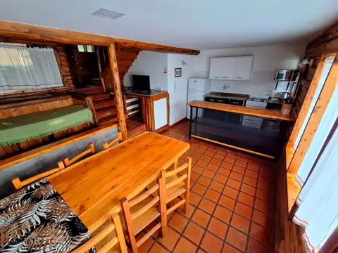 (081 A) Casas en alquiler en Viilla Turismo, El Bolsón.