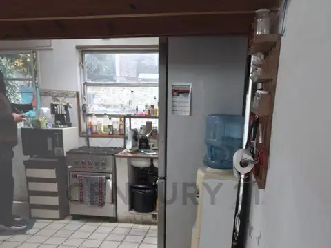 Muñiz 100, Piso 0