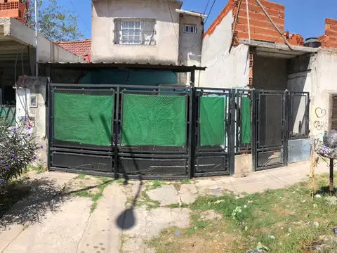 Casa - Venta - Argentina, La Matanza - SPIRO 2312
