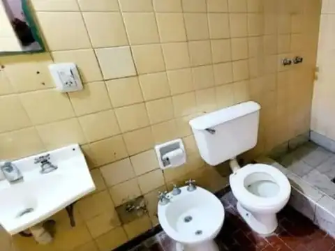 VENTA DEPARTAMENTO 2 AMB CLAYPOLE ESCUCHAN OFERTAS