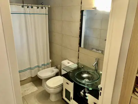 Departamento en Alquiler con 1 cocheras