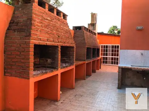 Edificio comercial en venta  - 228mts2 - Mar De Ajo