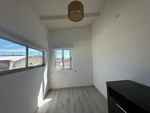 Depto Tipo Casa en Venta 14 años