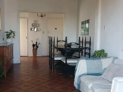 Departamento 5 amb VENTA Villa Crespo - Amplio living + cocina comedor diario