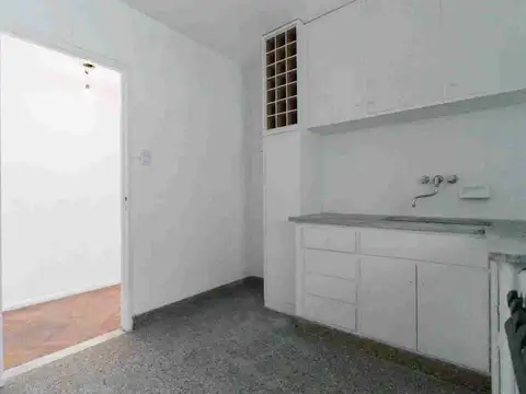 Departamento venta-3 amb-Rivadavia 3900. Subte A