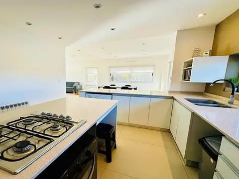 Casa en Alquiler 2 años
