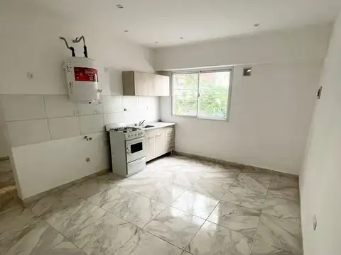 Depto Tipo Casa en Venta de 2 ambientes