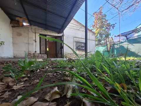 Casa con Jardin en Burzaco