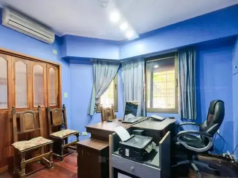 Casa 7 ambientes con 4 baños
