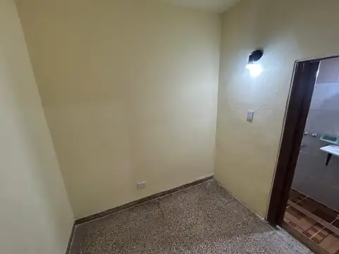 Depto Tipo Casa en Alquiler de 1 dormitorio