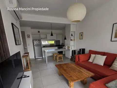 Departamento 3 ambientes,balcon y  terraza propia  
