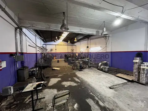 Galpon en Alquiler 29  mts Fondo