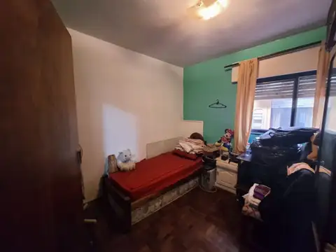 Depto Tipo Casa en Venta en Villa Cabrera, USD 97.999