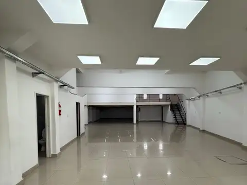 Local en Venta en Virreyes, USD 270.000