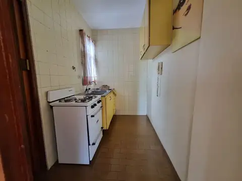 Departamento 3 ambientes con 1 baño