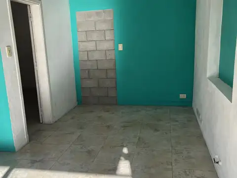 Local en Alquiler en Belen De Escobar, $ 750.000