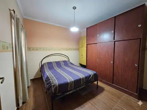 Depto Tipo Casa en Venta 42 años