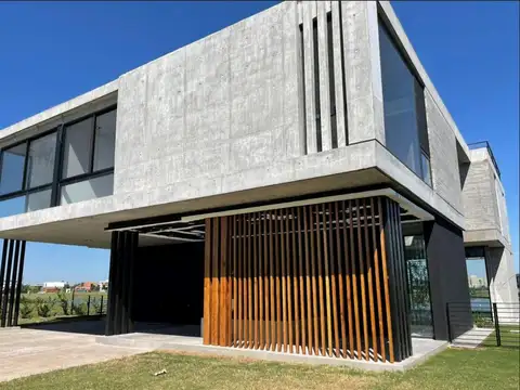Casa  en Venta en El Golf, Nordelta, Tigre