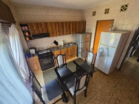 Casa en Alquiler en Castelar Norte, $ 1.100.000