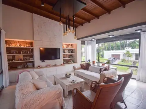 Casa de La Driza  Pinamar Norte