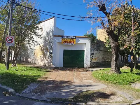 CASA EN VENTA PASTEUR 298 ESQUINA RIVADAVIA VILLA DOMINICO