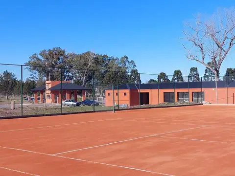 C. 152 y 75, B1885 Guillermo Enrique Hudson, Provincia de Buenos Aires, Argentina