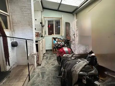 Depto Tipo Casa en Venta de 5 ambientes